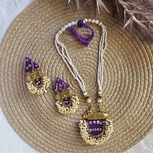 bandhani maroon necklace set