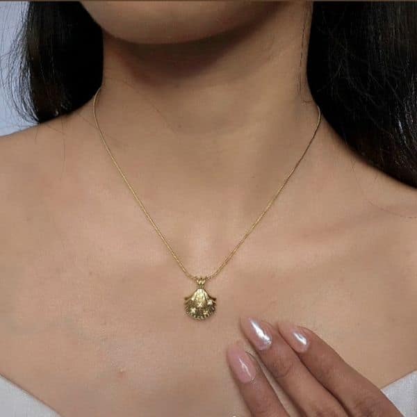 golden shell anti tarnish pendant necklace golden shell anti tarnish pendant necklace